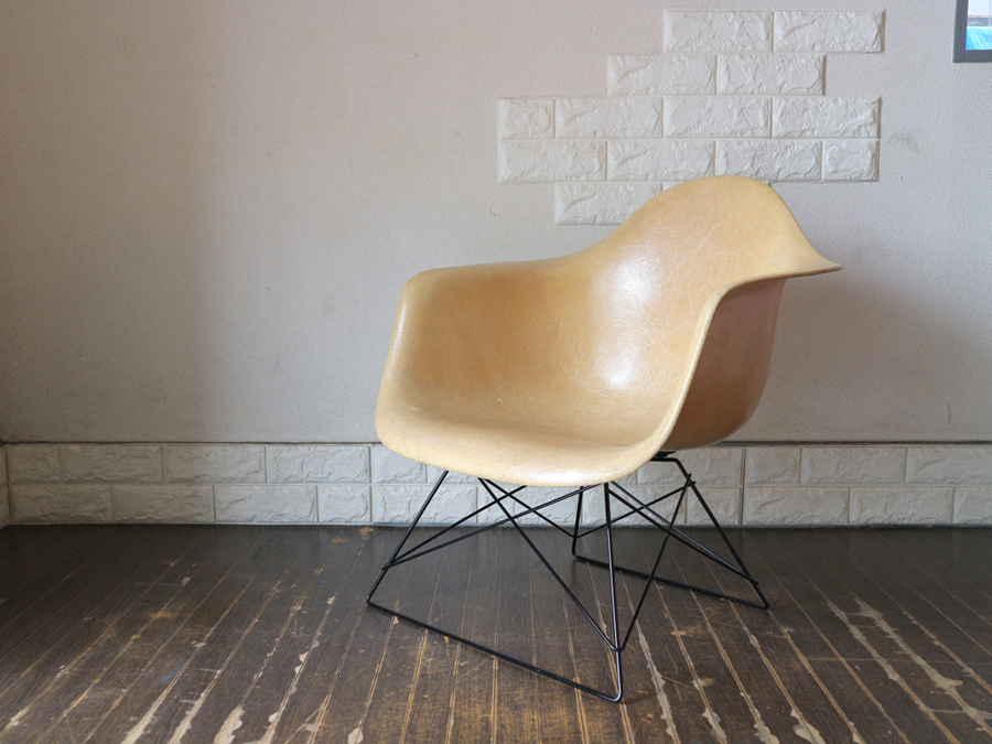 Herman Miller アームシェルチェア Eames 2ndモデル-