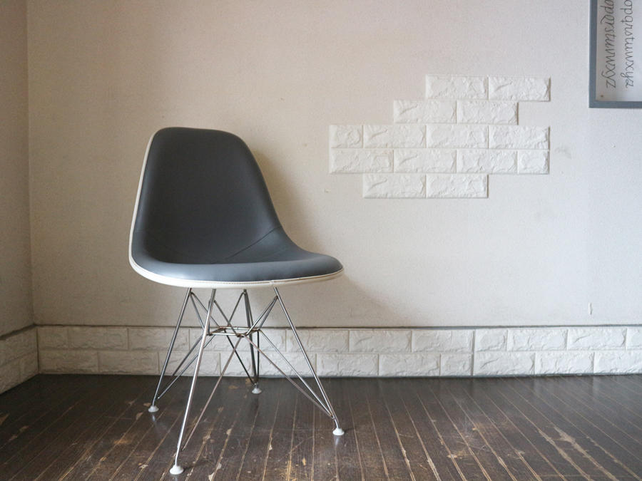 ハーマンミラー イームズ サイドシェルチェア FRP eames ファブリック-